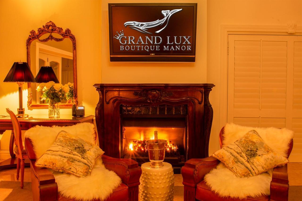 Готель Grand Lux Boutique Manor Германус Екстер'єр фото