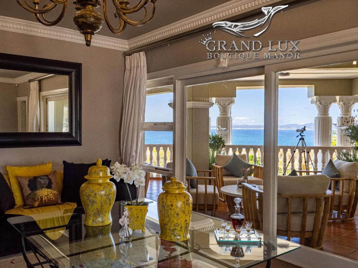 Готель Grand Lux Boutique Manor Германус Екстер'єр фото