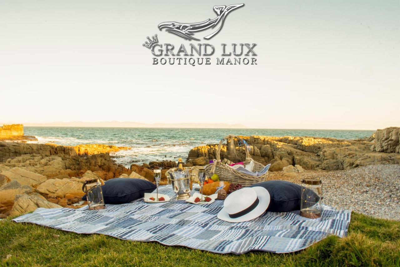 Готель Grand Lux Boutique Manor Германус Екстер'єр фото